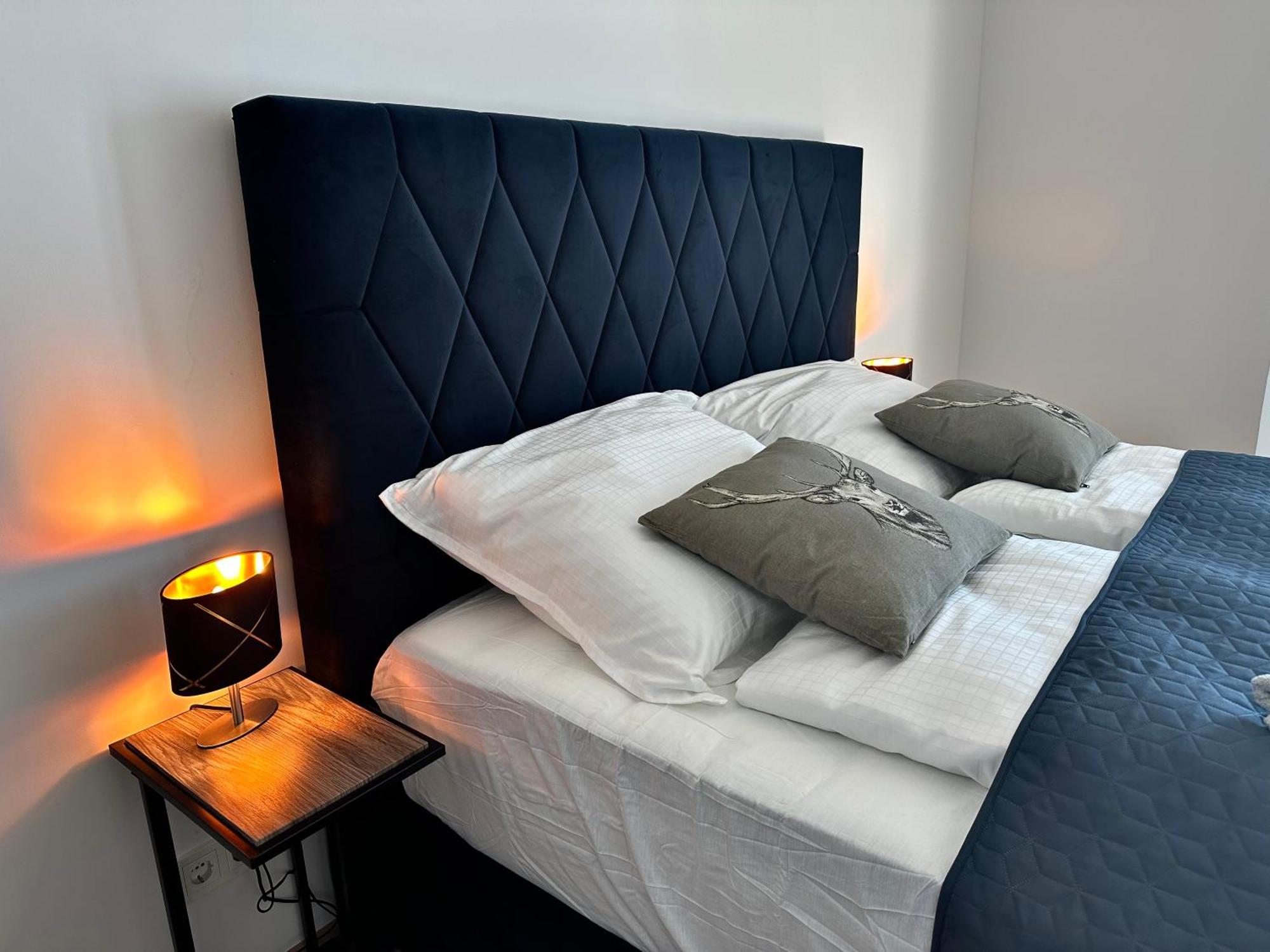 Panorama Sky Apartment I Rooftop Pool I Metro Station Wien Exterior foto