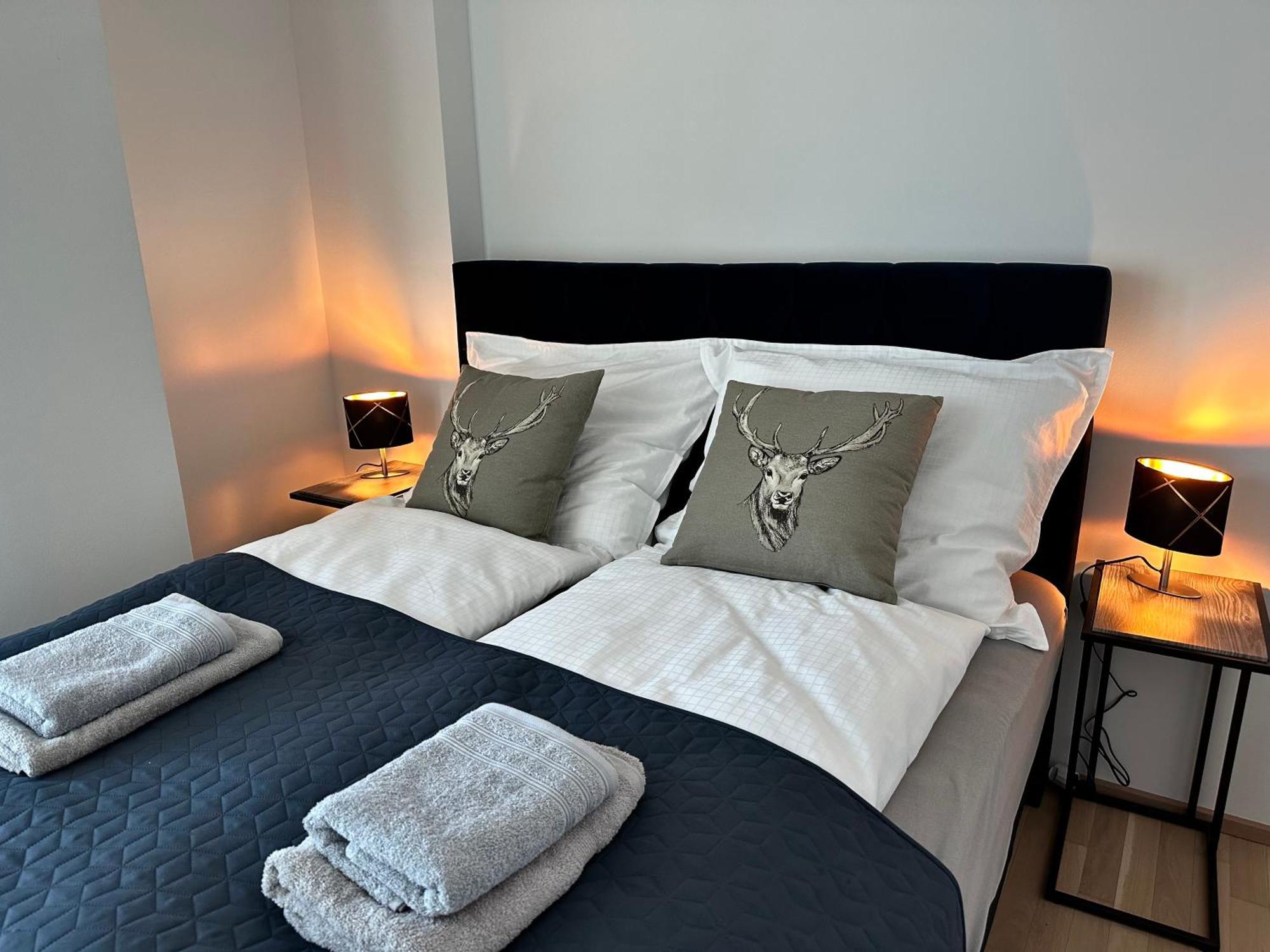 Panorama Sky Apartment I Rooftop Pool I Metro Station Wien Exterior foto