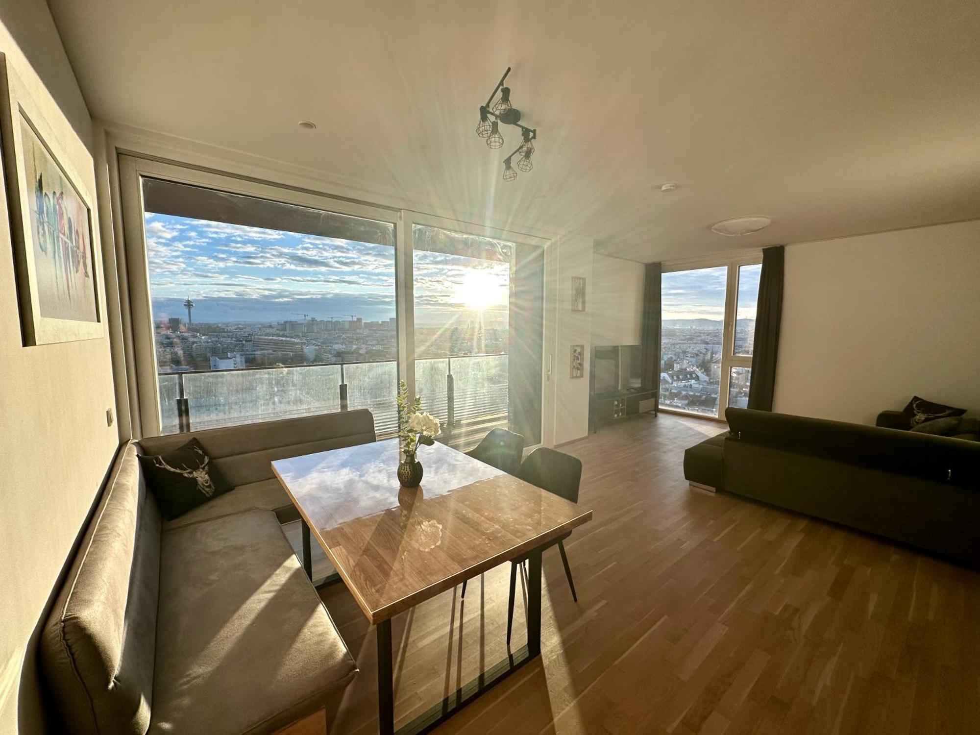 Panorama Sky Apartment I Rooftop Pool I Metro Station Wien Exterior foto