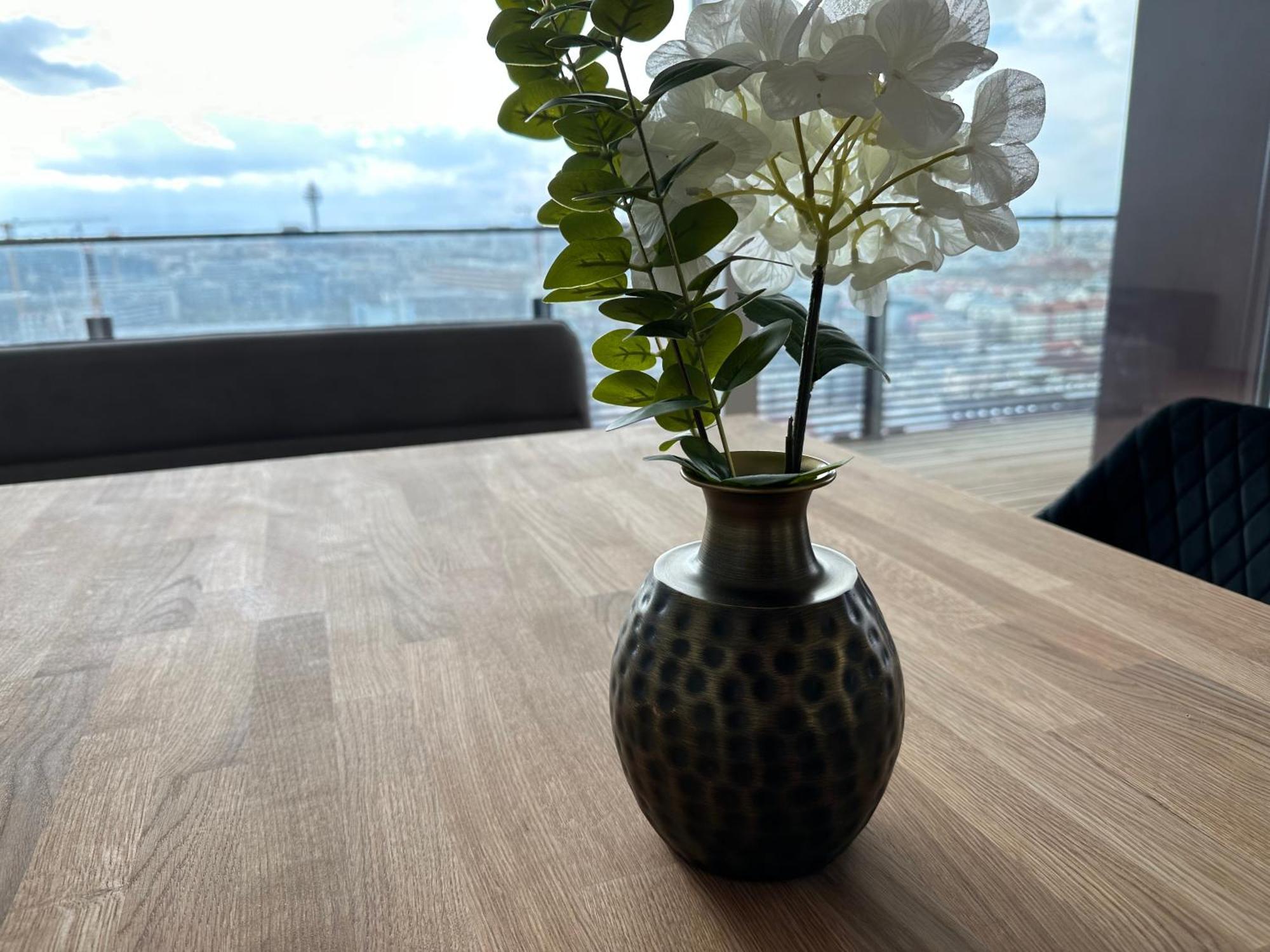 Panorama Sky Apartment I Rooftop Pool I Metro Station Wien Exterior foto